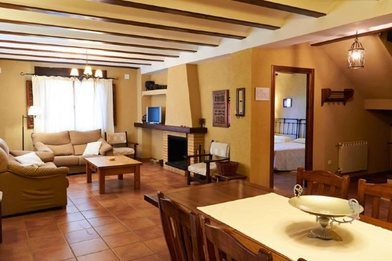 Casas Rurales Camaretas Yeste Exterior photo